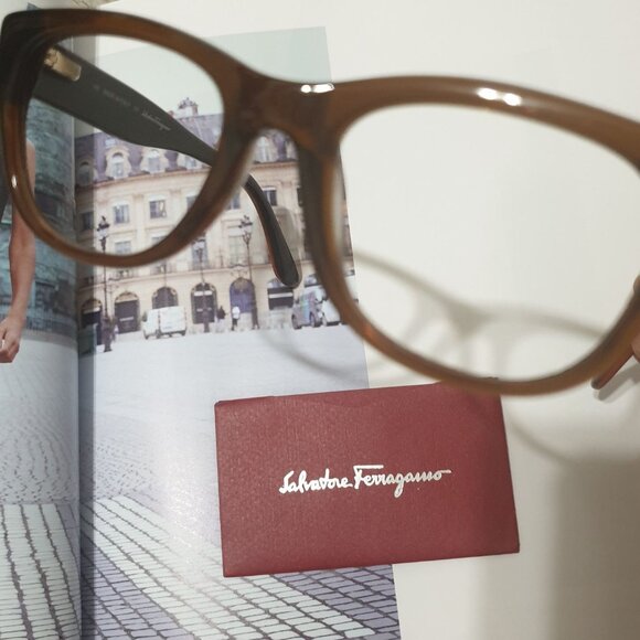 Ferragamo Brown Eyeglasses Optical Frame With Case Women Fashion Accessory Gift - Picture 2 of 6